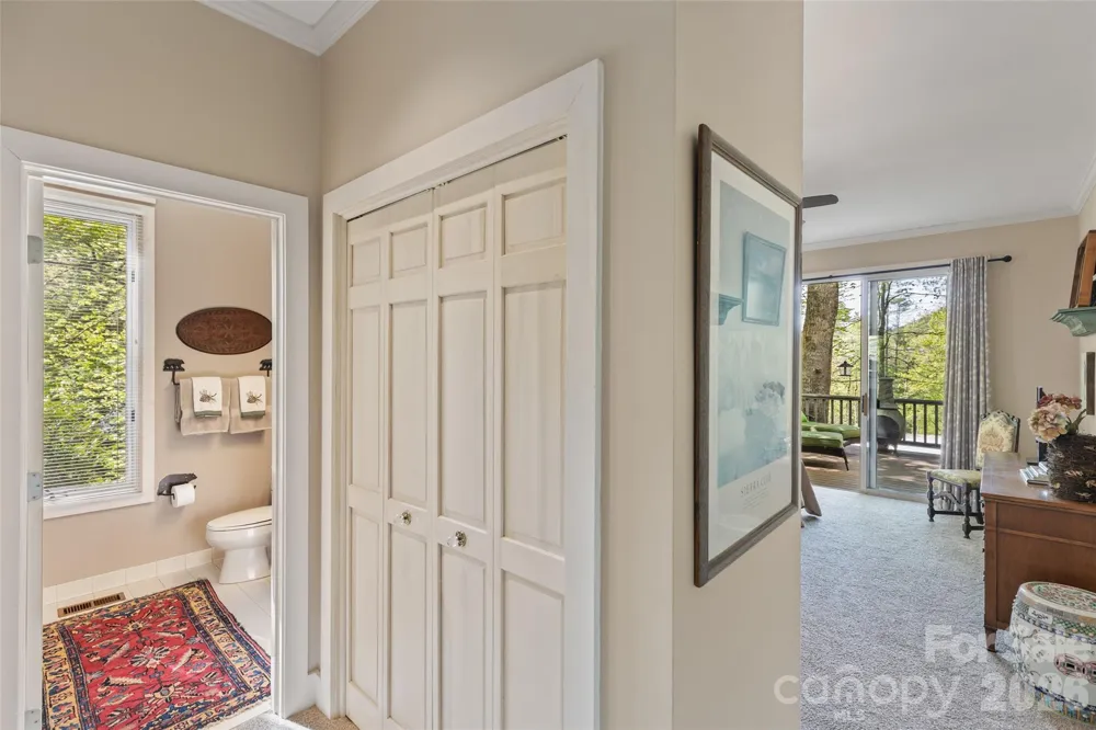 21 Laurel Wood Court Sapphire, NC 28774