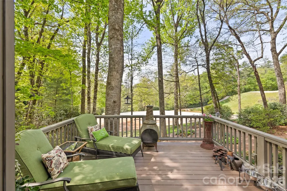 21 Laurel Wood Court Sapphire, NC 28774