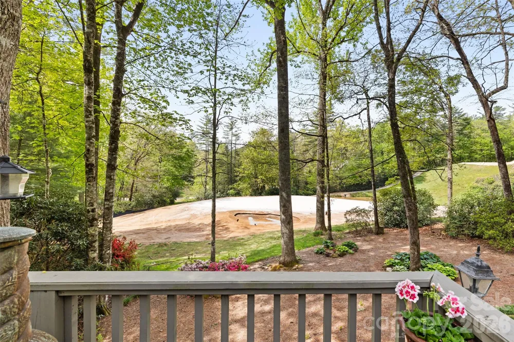 21 Laurel Wood Court Sapphire, NC 28774