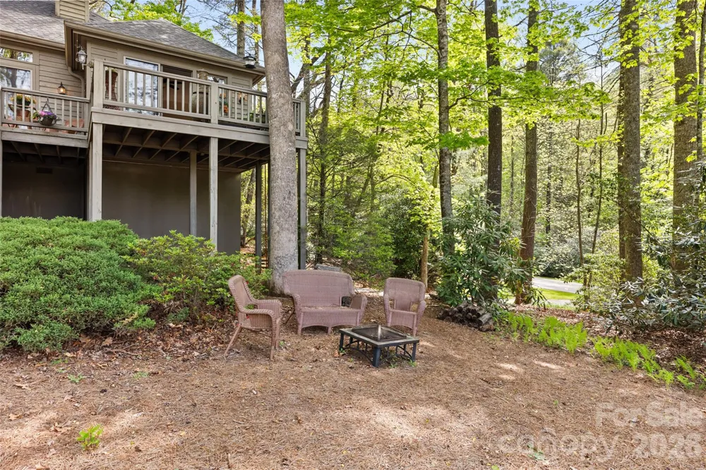 21 Laurel Wood Court Sapphire, NC 28774