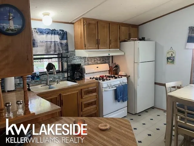 5871 Port Austin Road Caseville Township, MI 48725