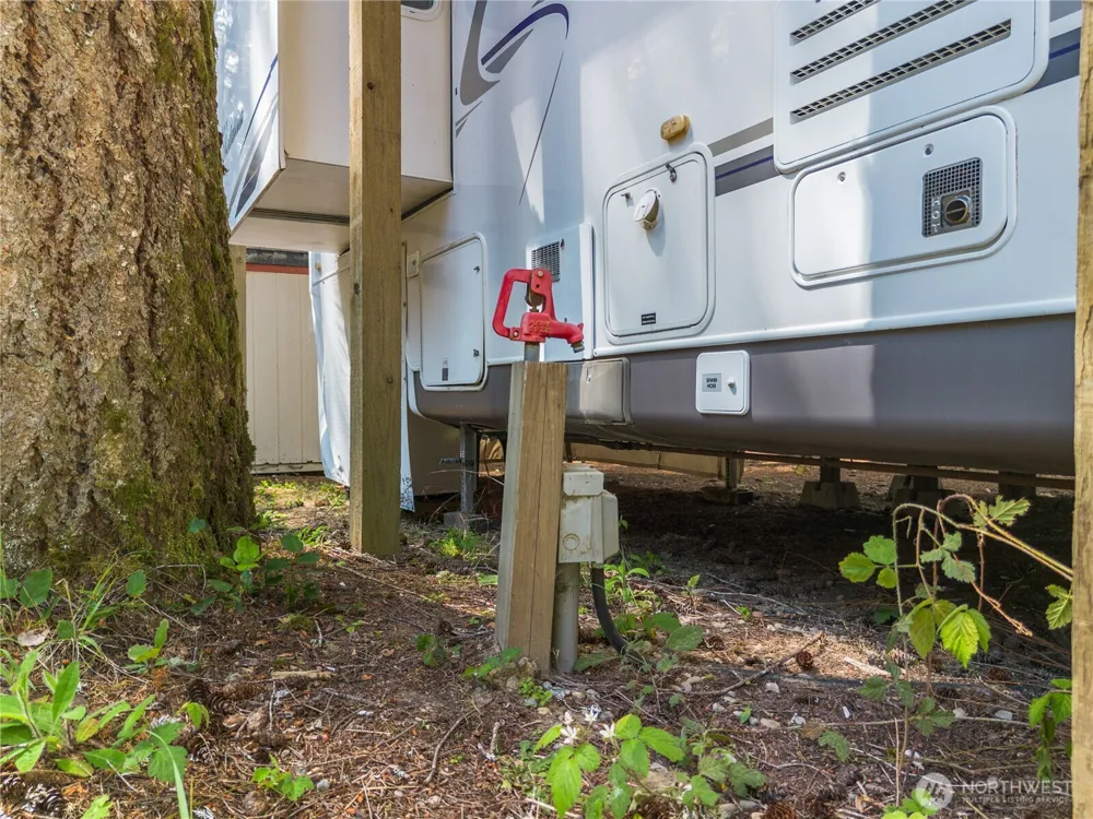 51 Coho Court Hoodsport, WA 98548