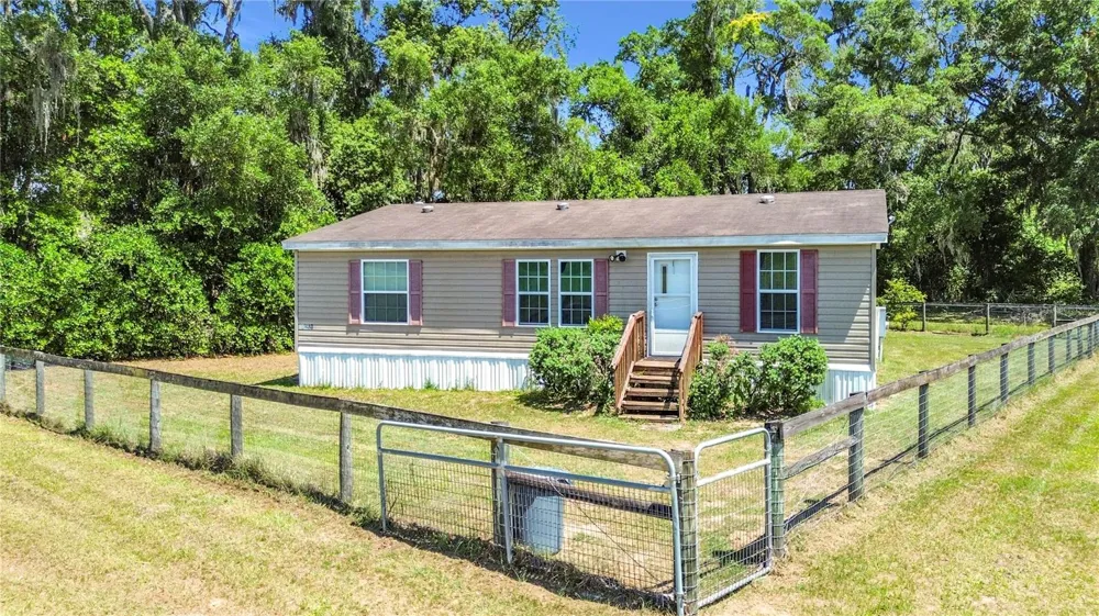 20540 SW 5TH PLACE Dunnellon, FL 34431
