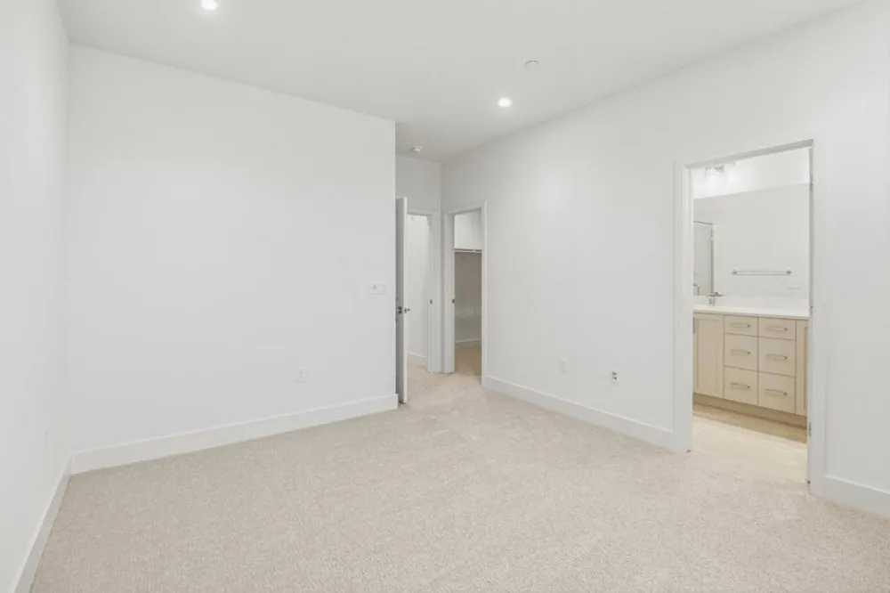 2859 Josephine Lane Palo Alto, CA 94303