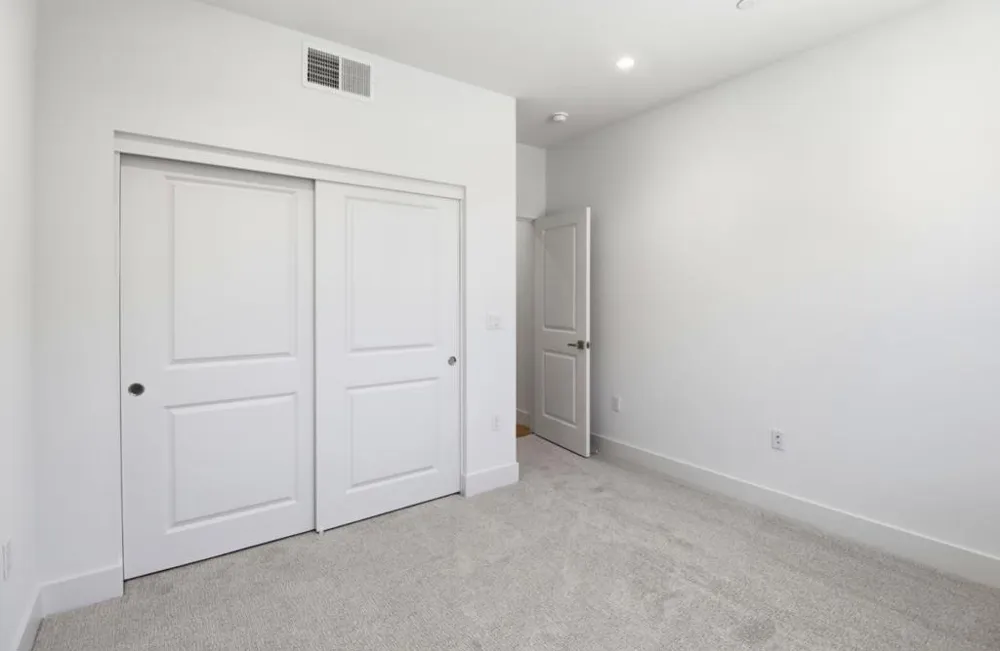 2859 Josephine Lane Palo Alto, CA 94303