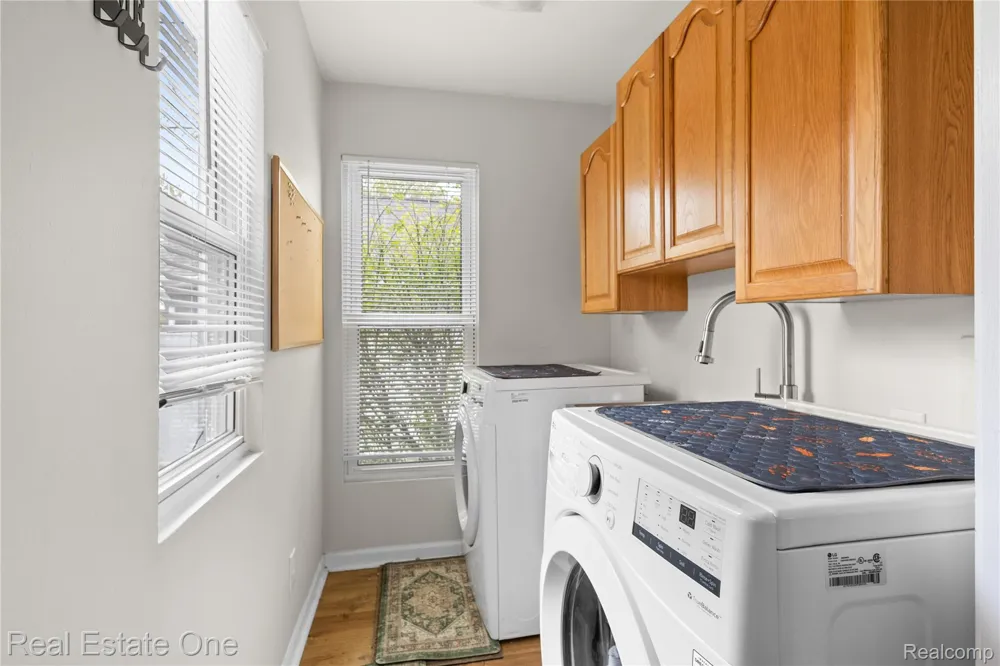 415 Taylor Avenue Rochester City, MI 48307