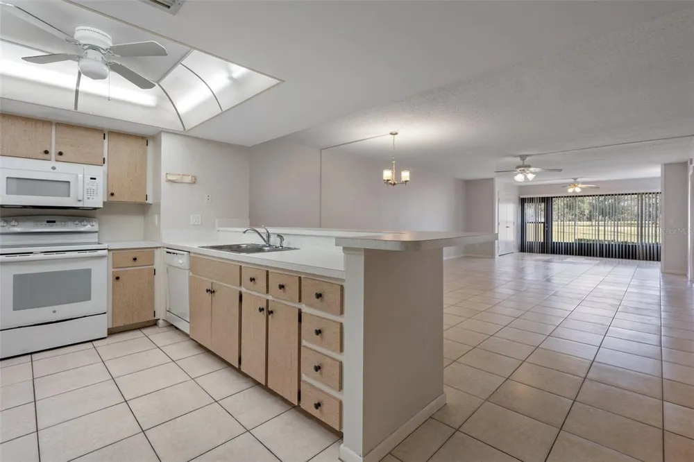 3 CYPRESS RUN #35A Homosassa, FL 34446