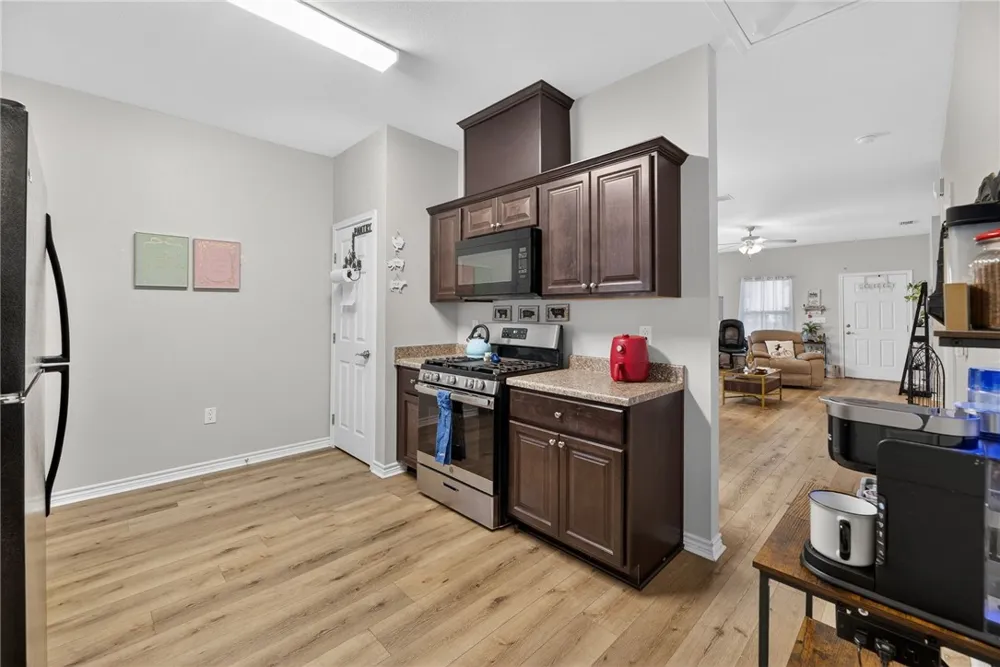519 E Avenue F Robstown, TX 78380