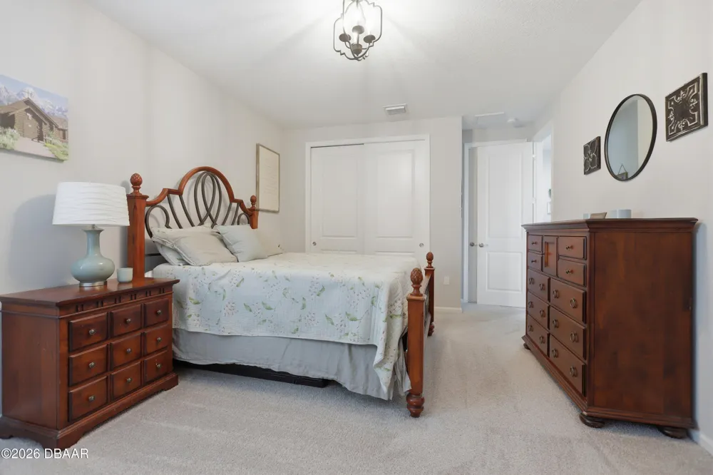 261 Old Moss Circle Deland, FL 32724