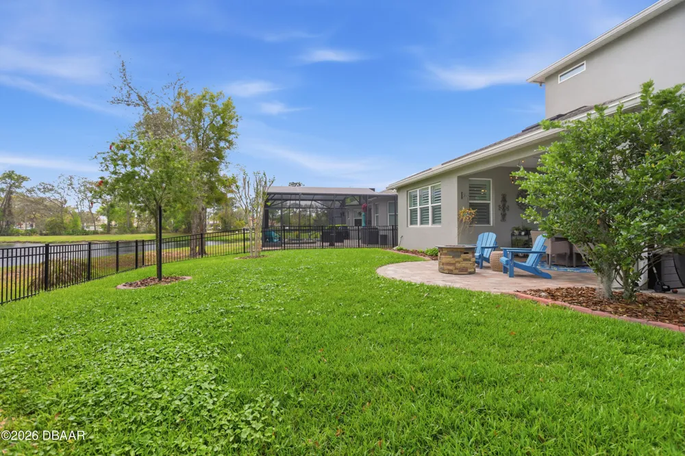 261 Old Moss Circle Deland, FL 32724