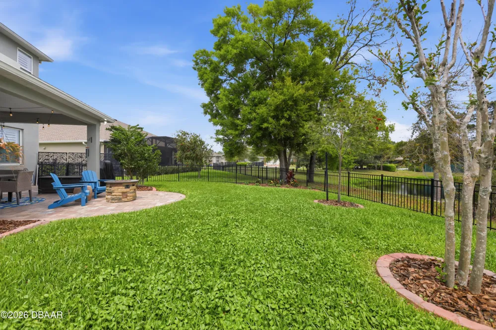 261 Old Moss Circle Deland, FL 32724