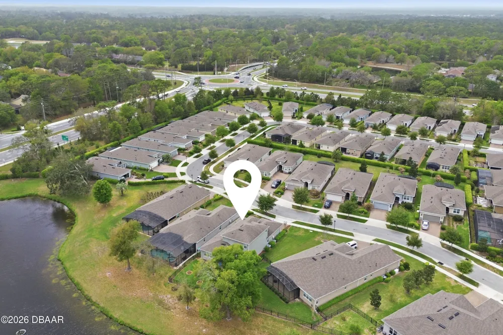 261 Old Moss Circle Deland, FL 32724