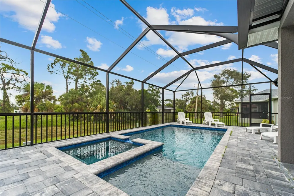 265 ANNAPOLIS LANE Rotonda West, FL 33947