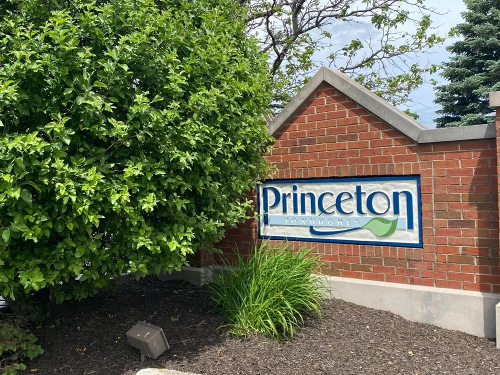 11656 Broadway Crown Point, IN 46307