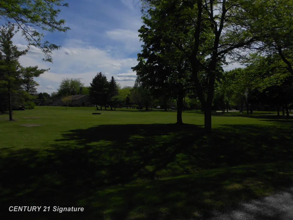 Sunningdale Street Kochville Township, MI 48604