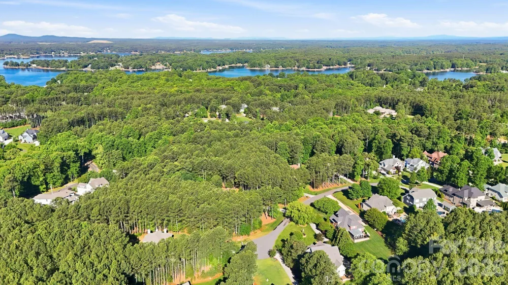 158 Blue Ridge Trail Mooresville, NC 28117