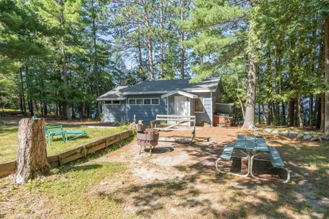4565 Spinner Trail NE