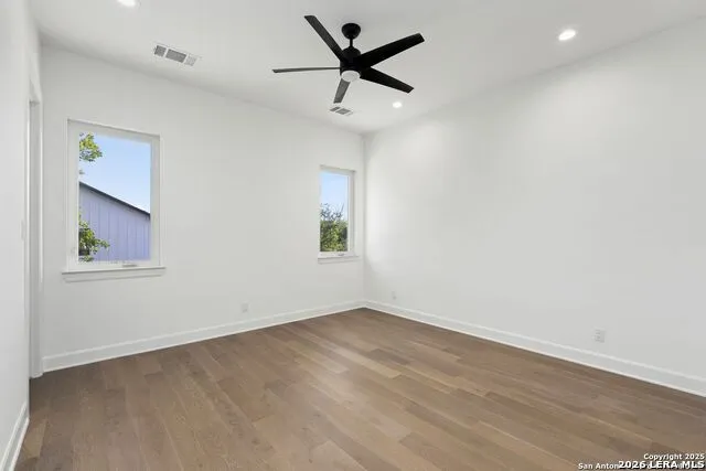 230 Cassiano San Antonio, TX 78204
