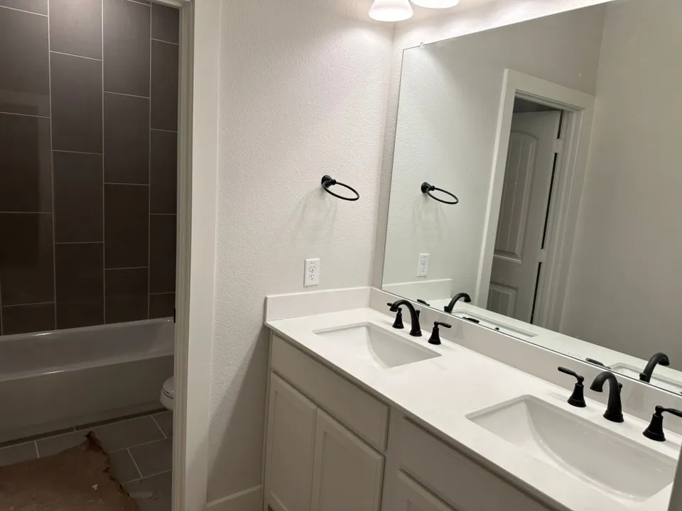 585 Brown Road Leonard, TX 75452