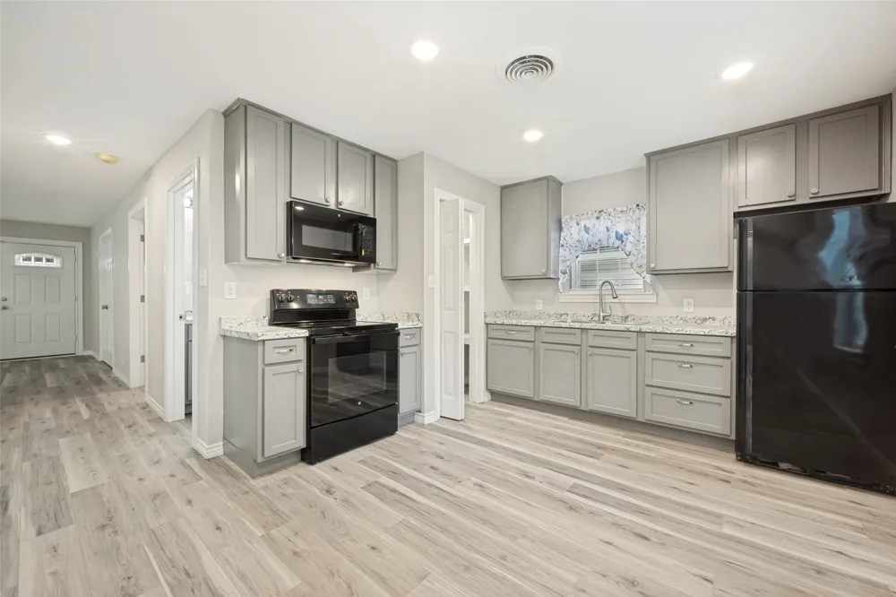 717 Small Street Bowie, TX 76230