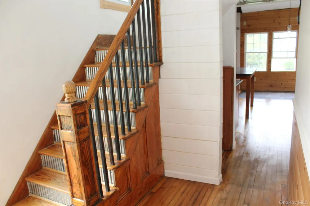 295 Lucas Avenue Kingston, NY 12401