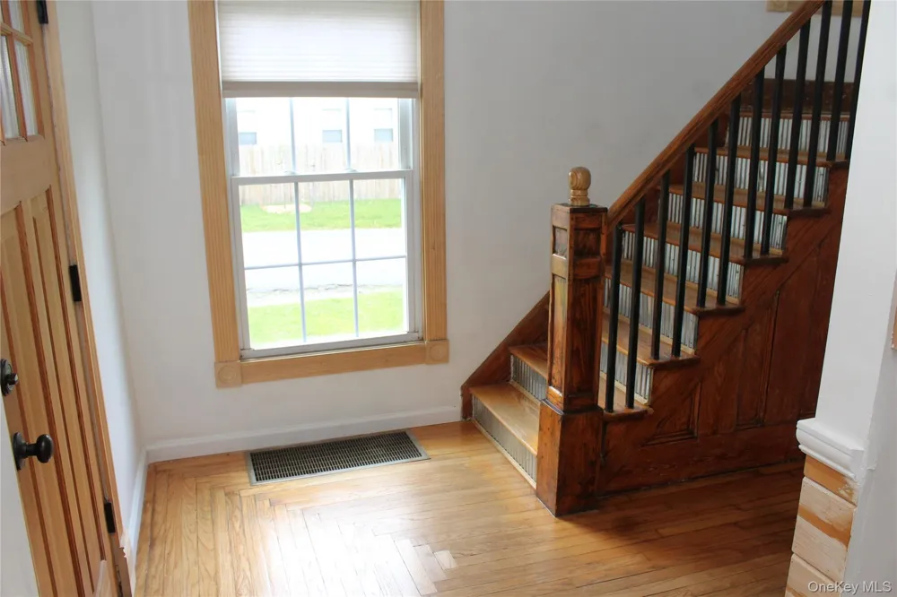 295 Lucas Avenue Kingston, NY 12401