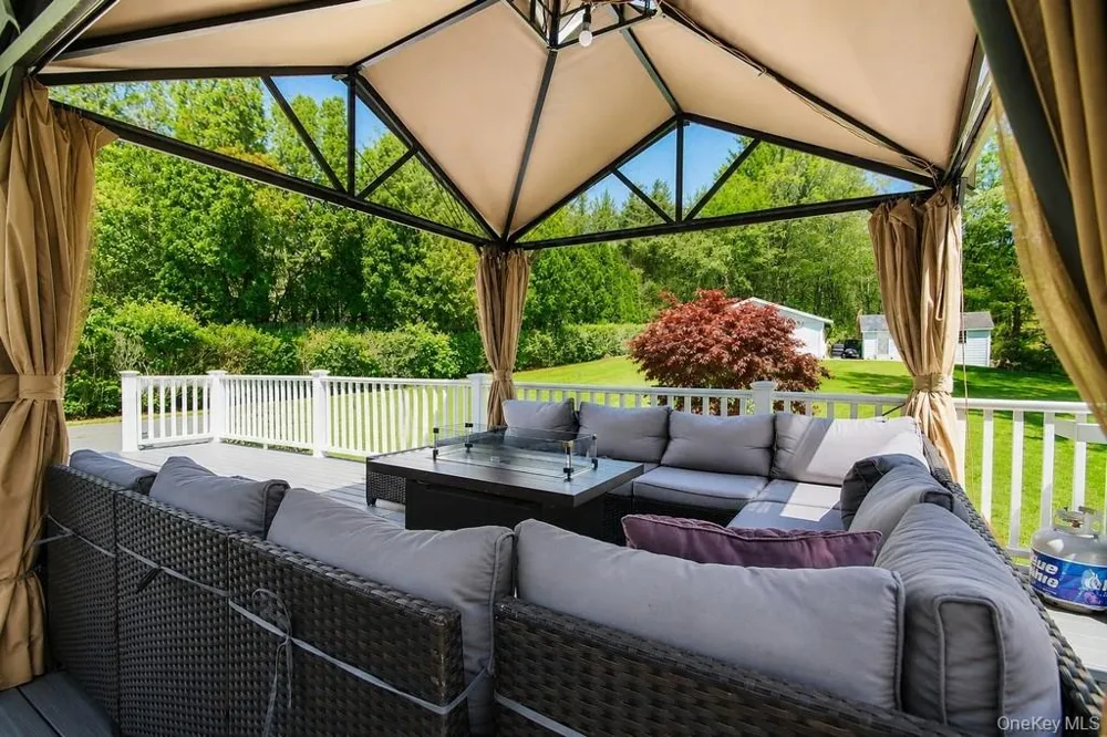30 Granite Springs Road Granite Springs, NY 10527