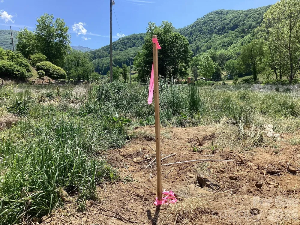 00 Bolens Creek Road Burnsville, NC 28714