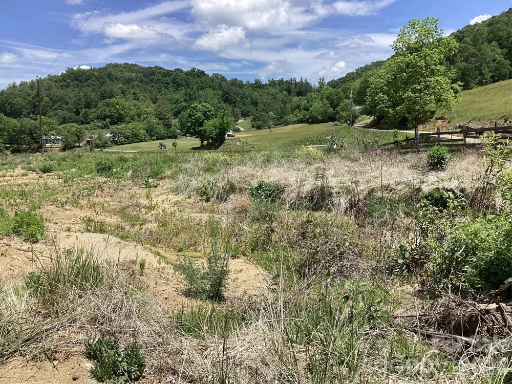 00 Bolens Creek Road Burnsville, NC 28714