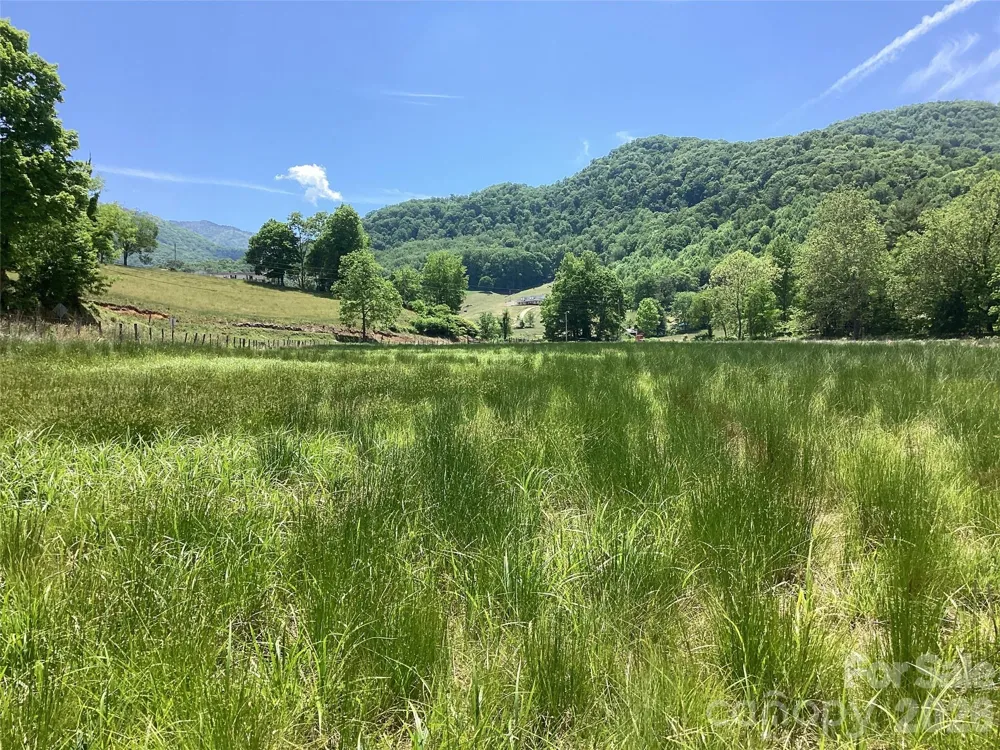 00 Bolens Creek Road Burnsville, NC 28714