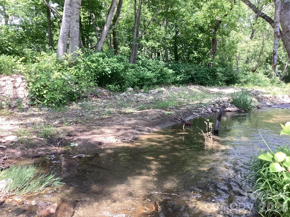 00 Bolens Creek Road Burnsville, NC 28714