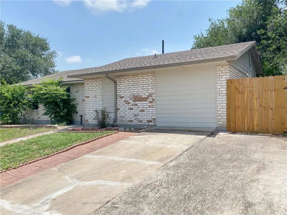 4143 Sierra Circle Corpus Christi, TX 78410