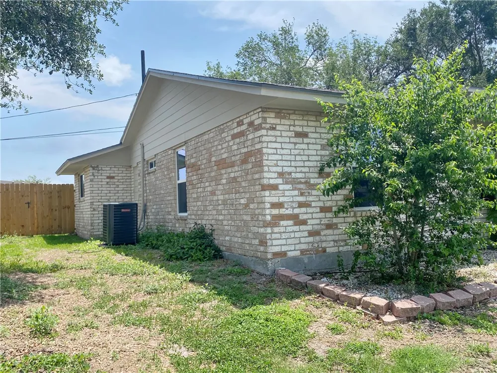 4143 Sierra Circle Corpus Christi, TX 78410