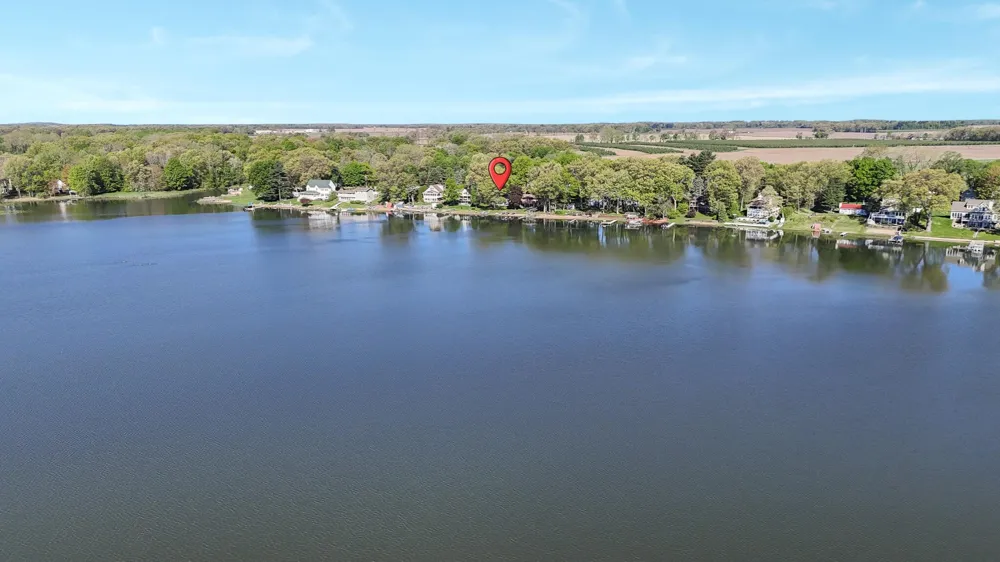 60779 W Oak Drive Decatur, MI 49045