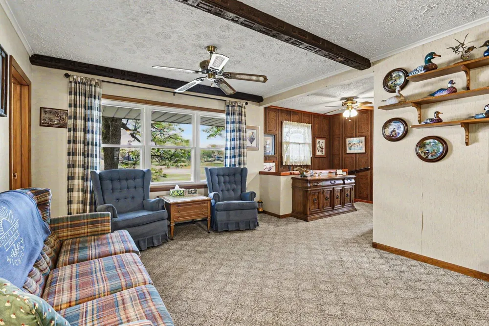 60779 W Oak Drive Decatur, MI 49045