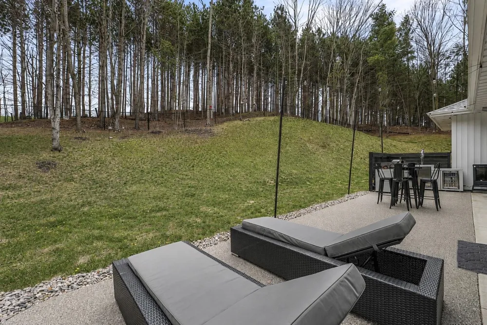 3992 Hidden Hills Court Peninsula Township, MI 49686
