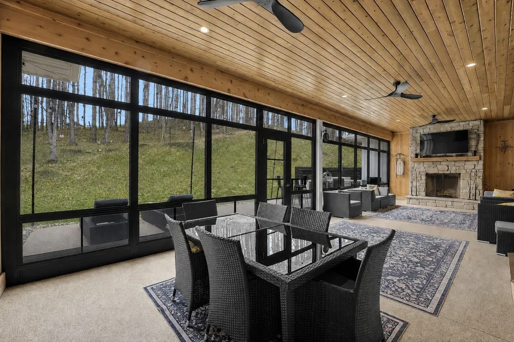 3992 Hidden Hills Court Peninsula Township, MI 49686