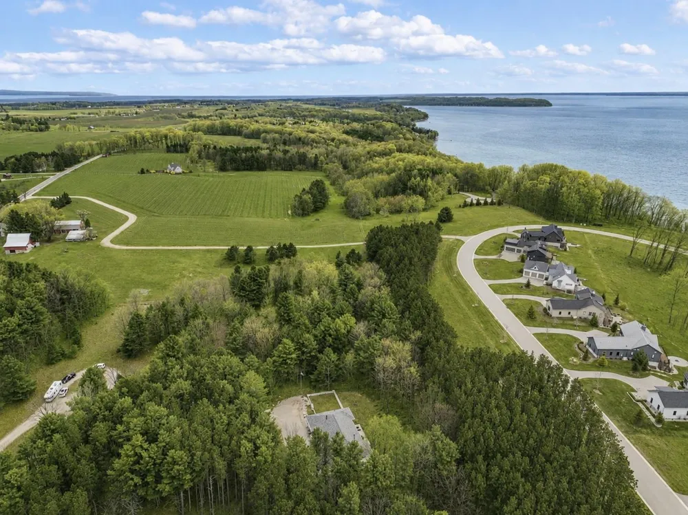 3992 Hidden Hills Court Peninsula Township, MI 49686