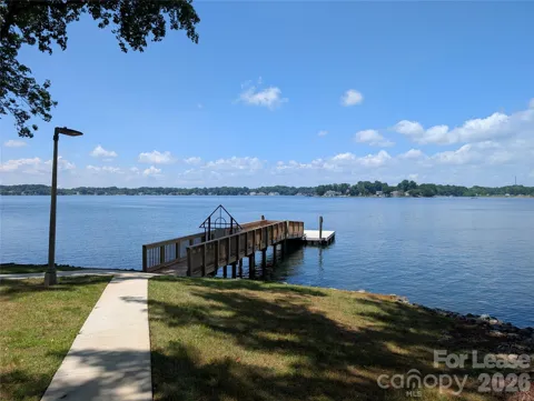 350 Northwest Drive