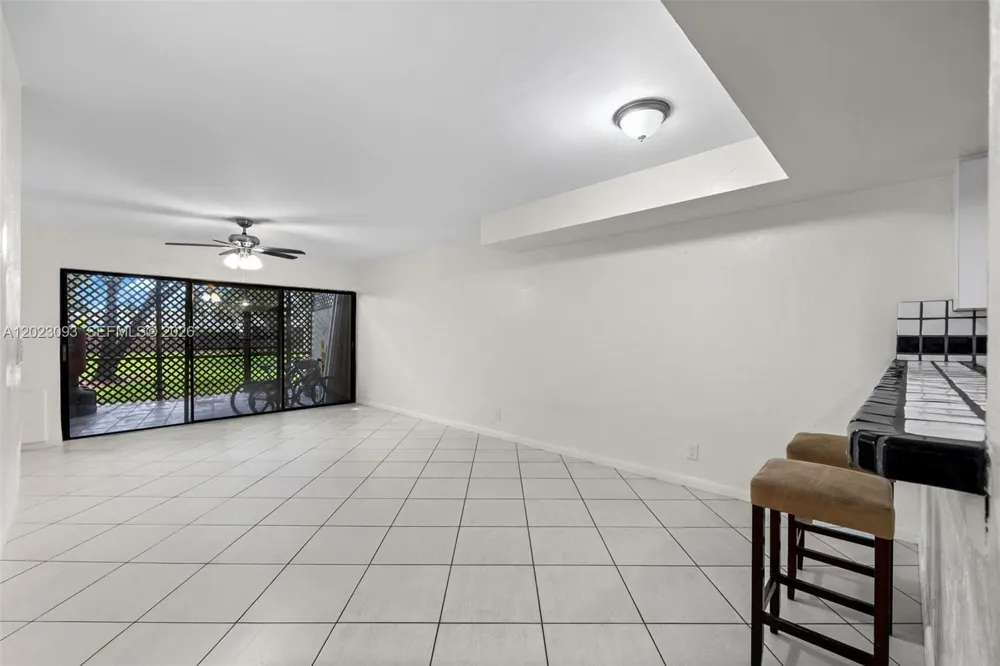 4241 SW 71st Way #4241 Davie, FL 33314