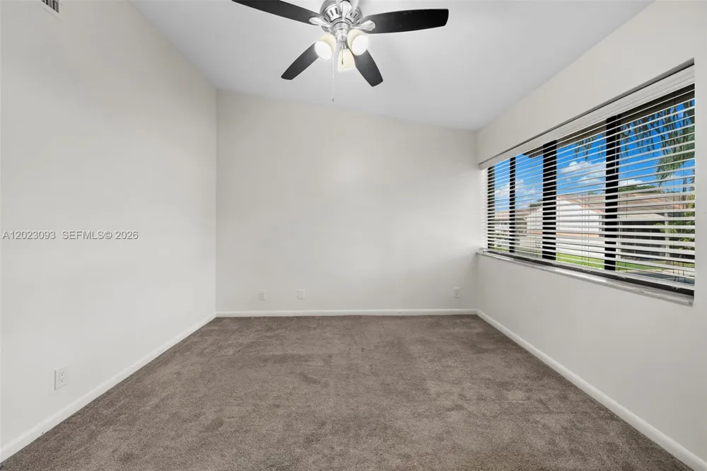 4241 SW 71st Way #4241 Davie, FL 33314