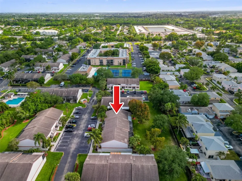 4241 SW 71st Way #4241 Davie, FL 33314