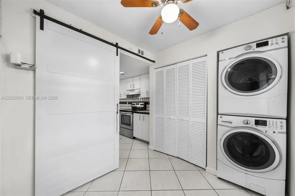 4241 SW 71st Way #4241 Davie, FL 33314
