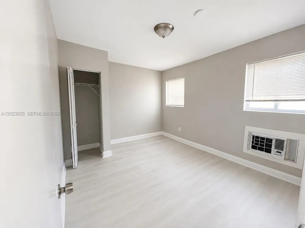 1920 Washington Ave #5 Opa-Locka, FL 33054