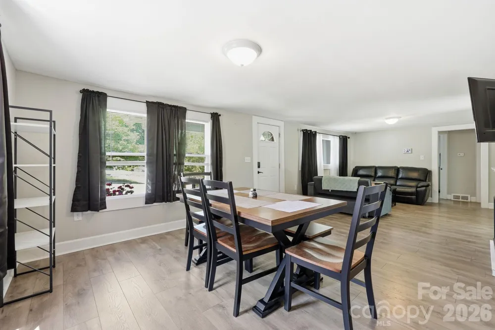 197 Mulberry Street Clyde, NC 28721