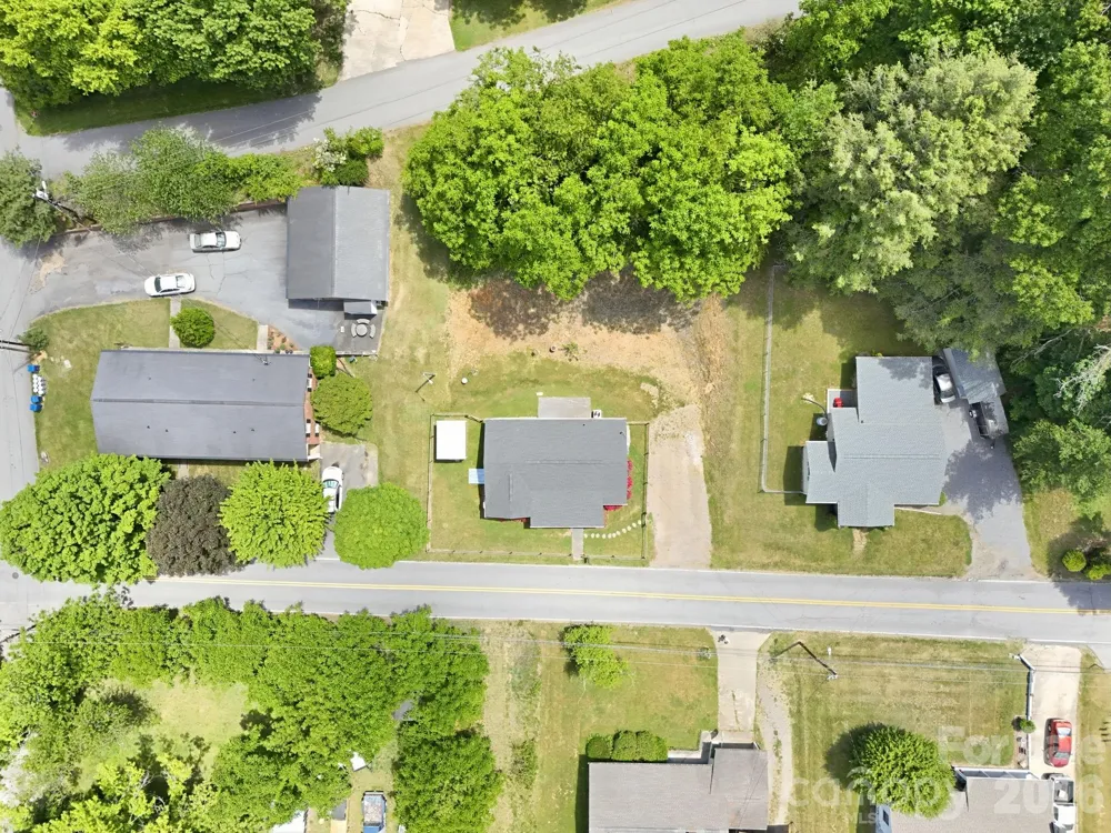 197 Mulberry Street Clyde, NC 28721