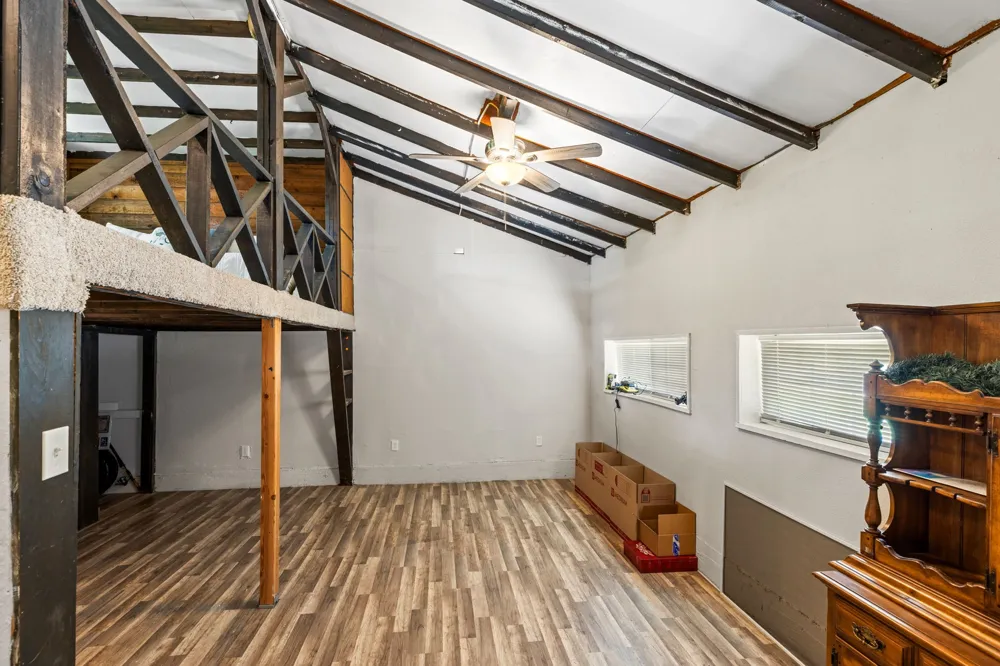 2125 Elton Road Haltom City, TX 76117