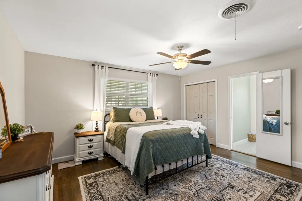 2125 Elton Road Haltom City, TX 76117