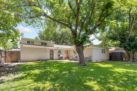 2125 Elton Road