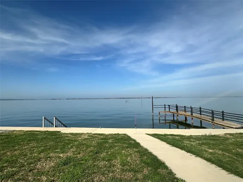 Peninsula Road